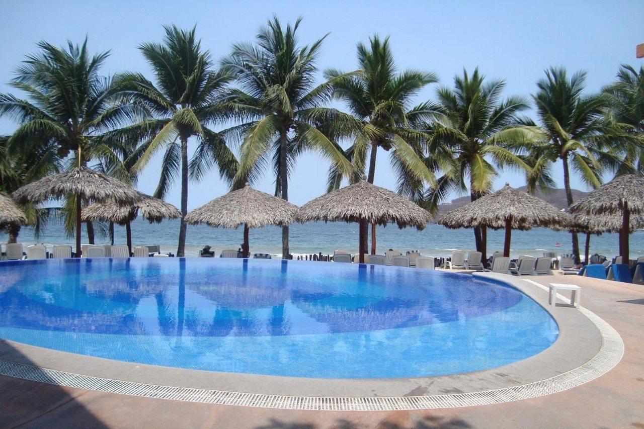 Hotel Villa Mexicana Zihuatanejo Exterior photo