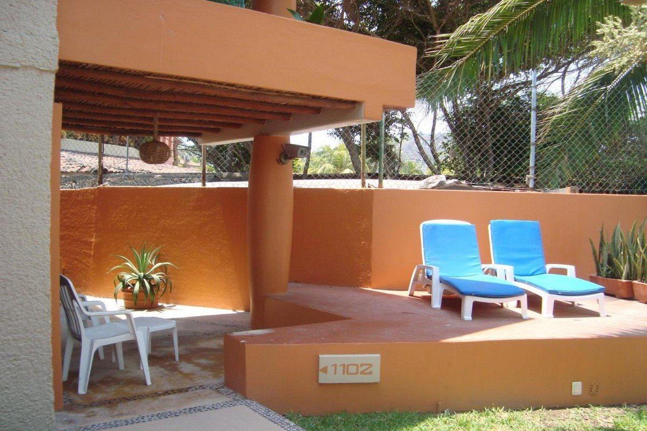 Hotel Villa Mexicana Zihuatanejo Exterior photo