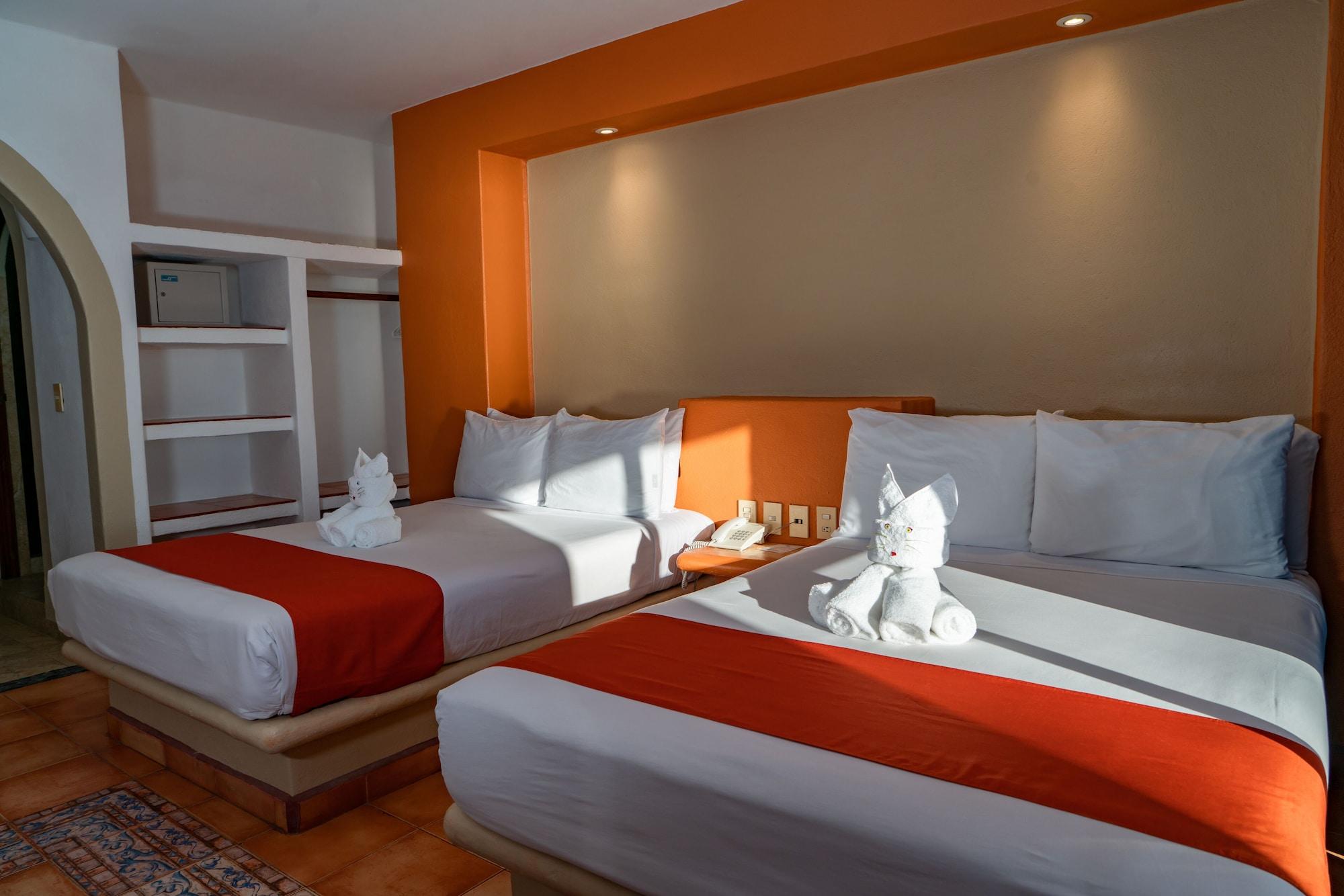 Hotel Villa Mexicana Zihuatanejo Exterior photo